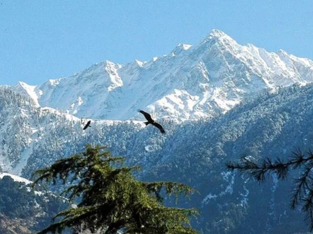 Indrahar Pass.jpg