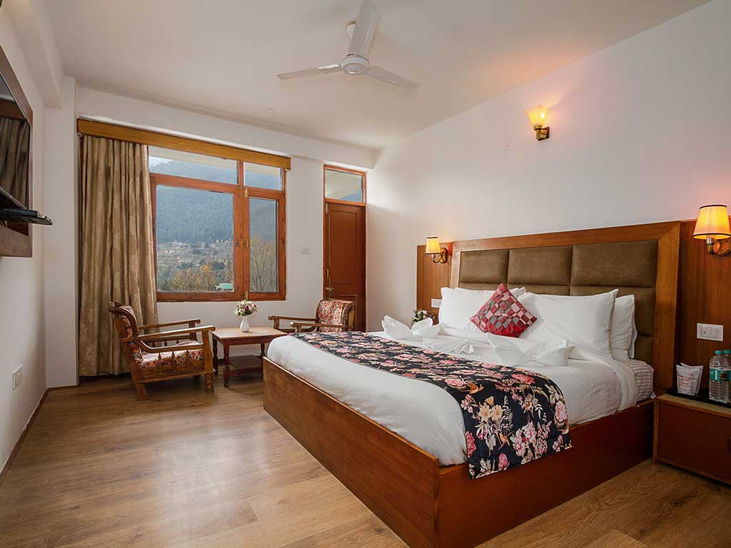 Hotel Snow Bird, Manali