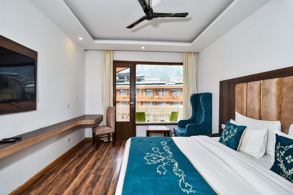 Snow White Regency, Manali