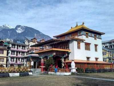 gadhan-thekchhokling.jpg
