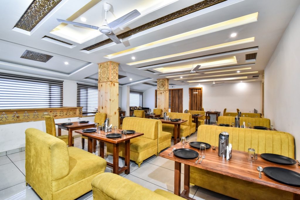Snow White Regency, Manali